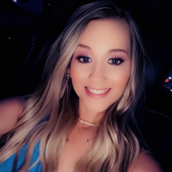 🌟I’M LIVE🌟 - Picture 2 of 5